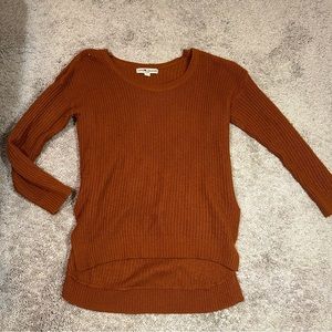 Burnt orange sweater 😍